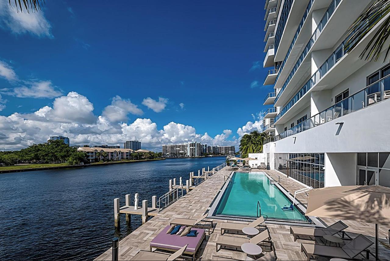 5 Amenities Luxury 3 Bedroom Front Intercostal View Hollywood Exterior foto